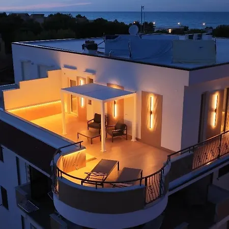 Manoli Luxury