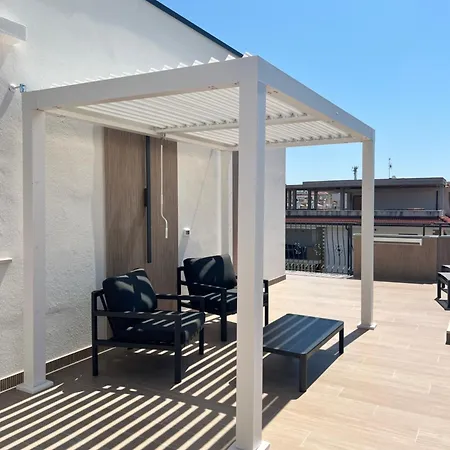 Manoli Luxury